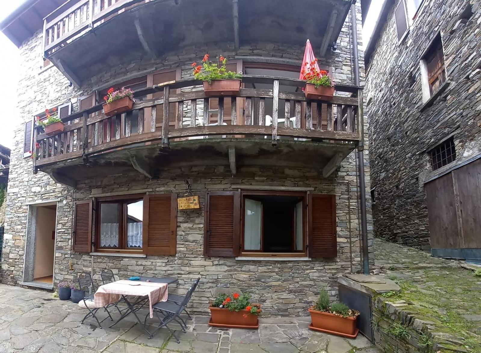 Casa Matilde Home Restaurant Hotel Curiglia Экстерьер фото
